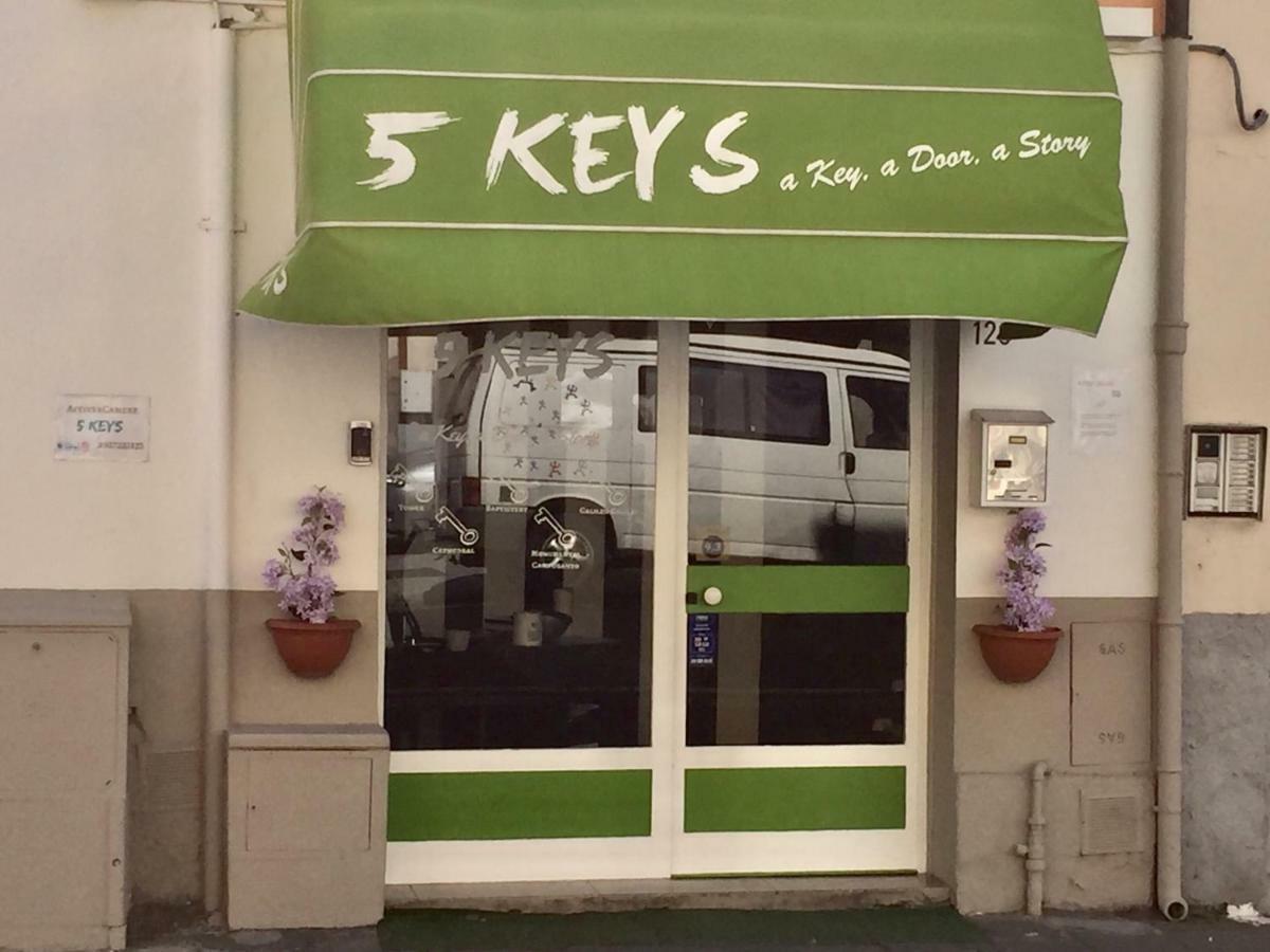 5 Keys Bed and Breakfast Pisa Exteriör bild